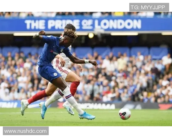 香港切尔西足球明星阵容全解析及其在球队中的重要角色